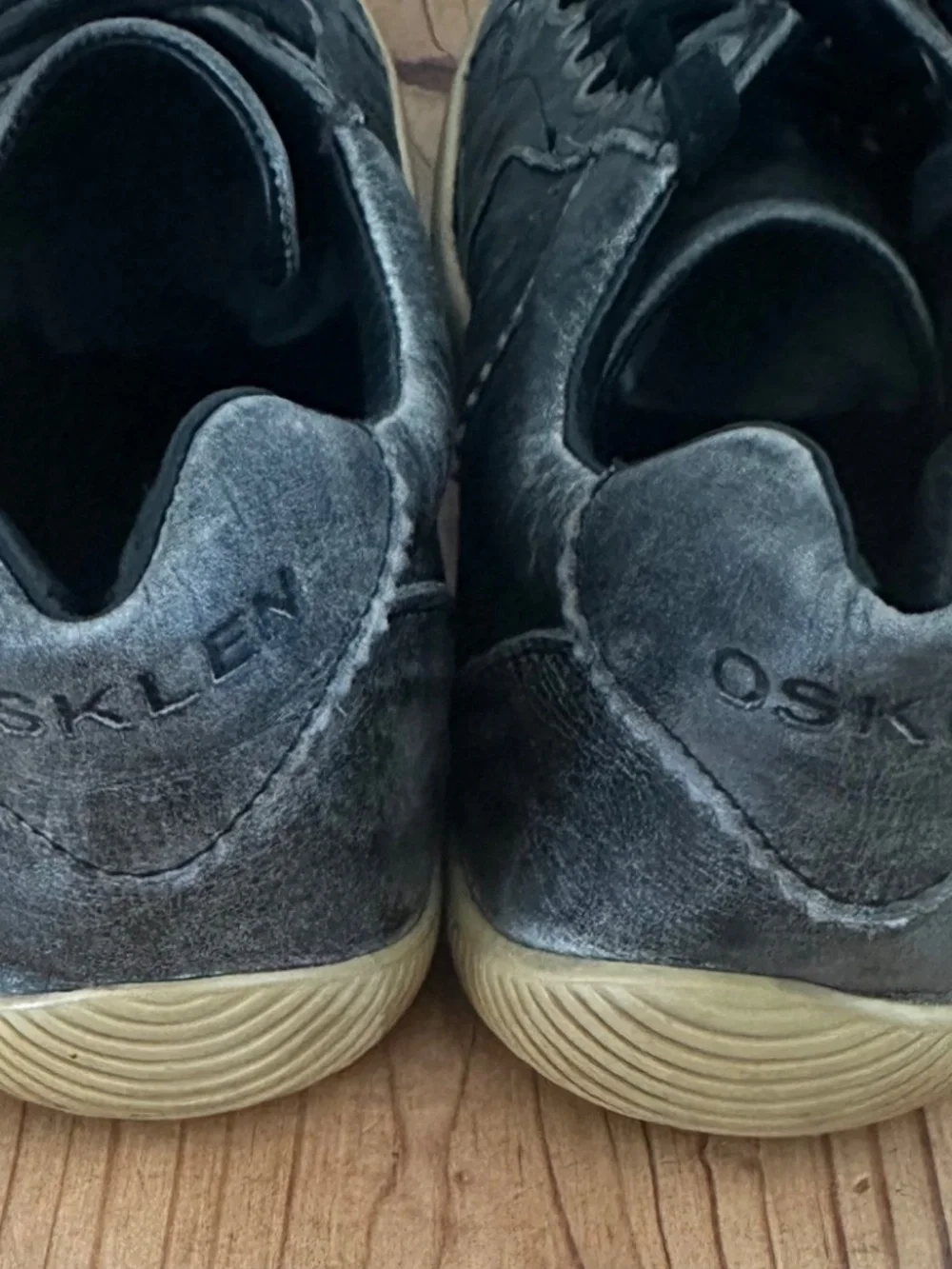 Osklen Riva Shoes Sneakers Mens Sz 8.5 Leather Distressed Black Gray